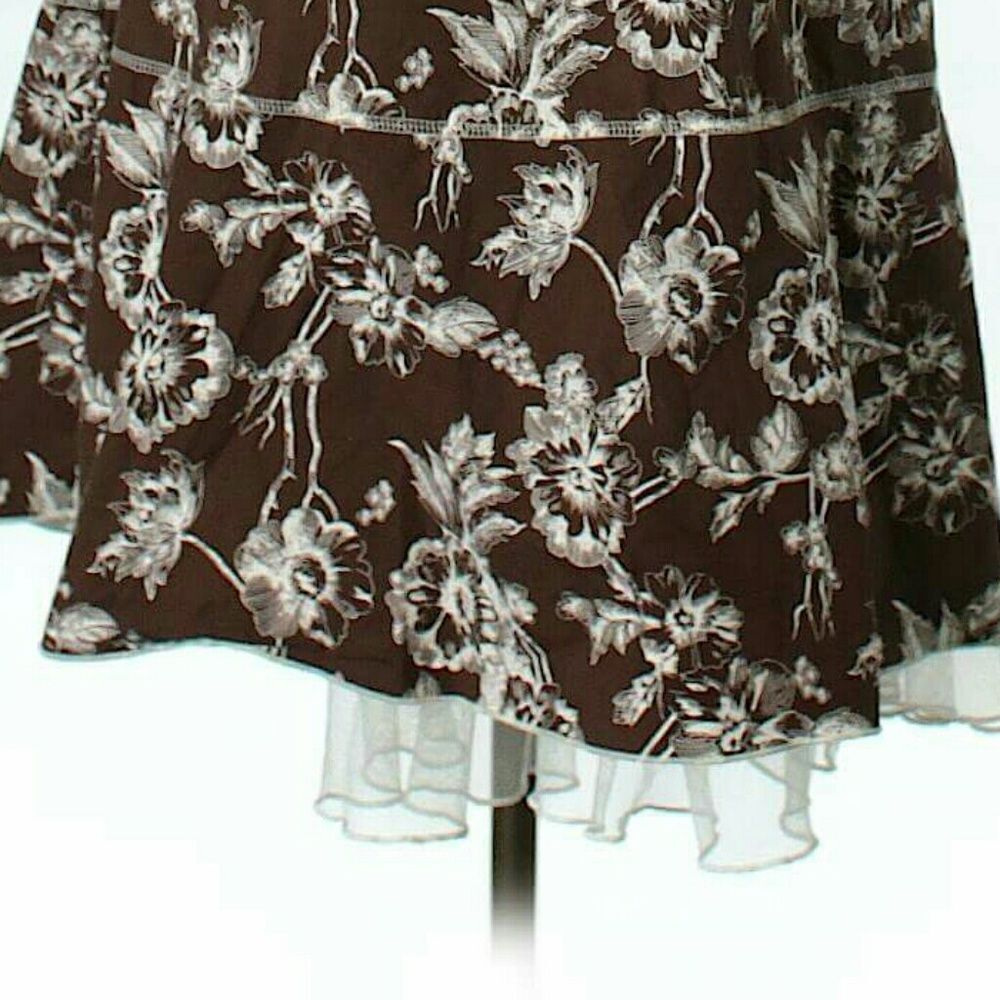 Strapless Wall Flower Dress - Picture 2 of 4